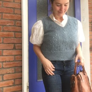 Polkadot vest strikkeopskrift
